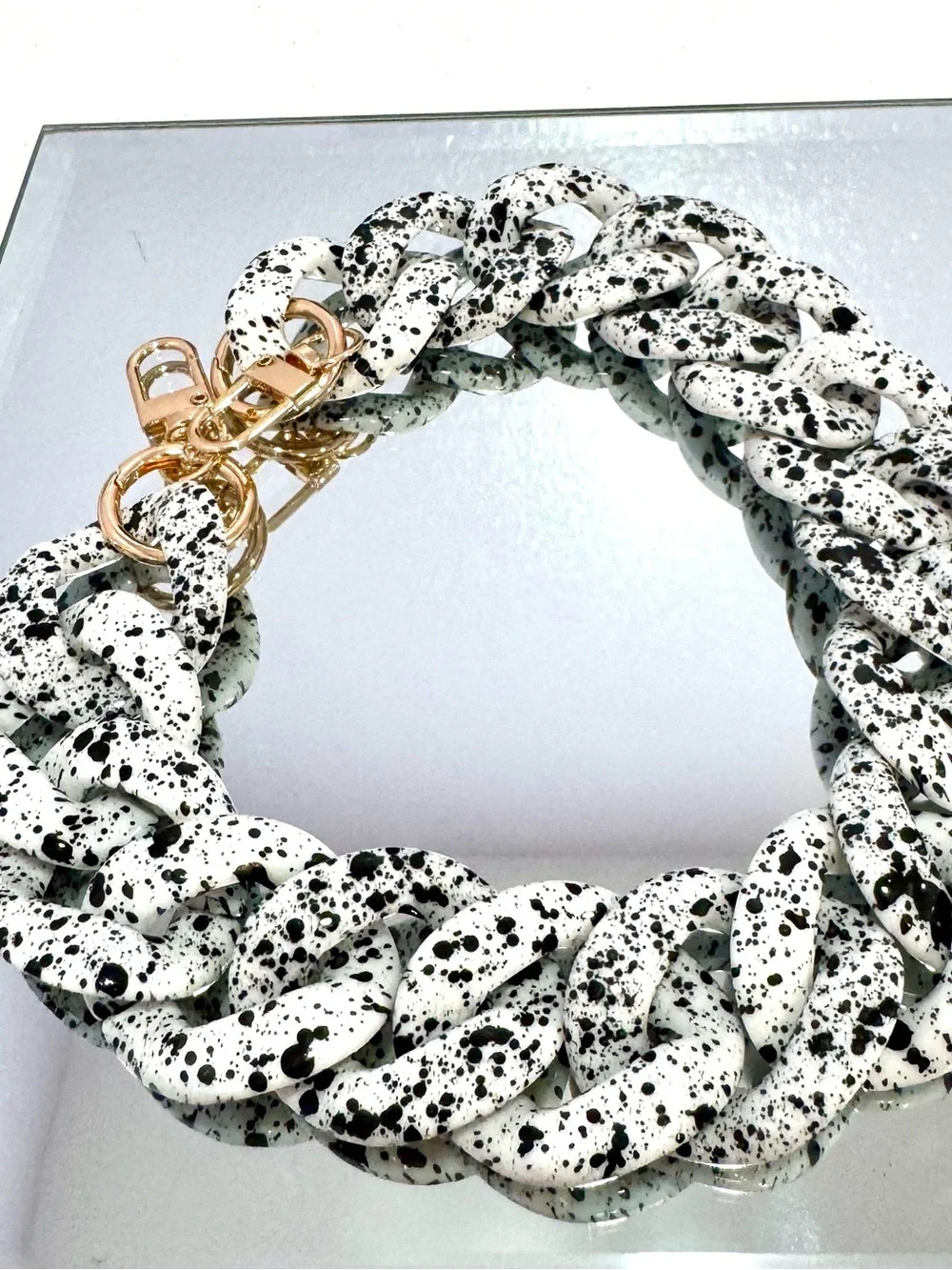 New Acrylic Cookies & Cream Bag Chain 18 inches w/ Gold Hardware